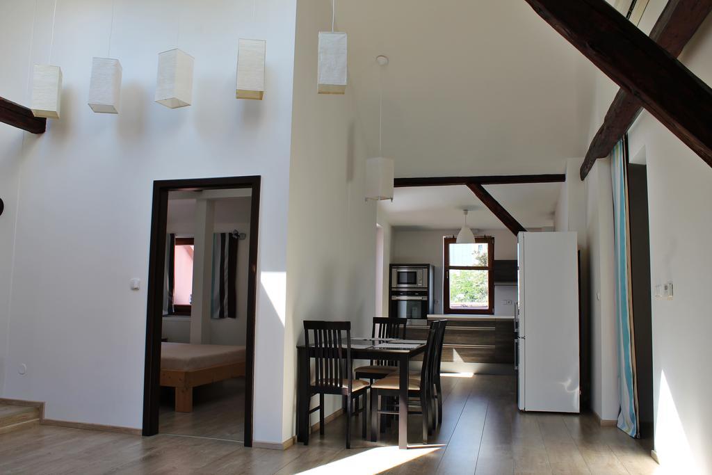 Attic With Parking, Near The Center Of Cb - 110M2 Apartment Ceske Budejovice Luaran gambar